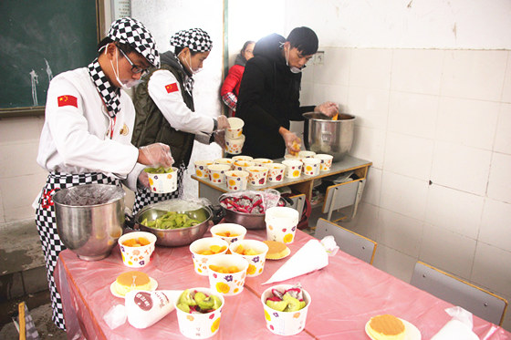 幸福味道之安徽新东方感恩节走进马集中学